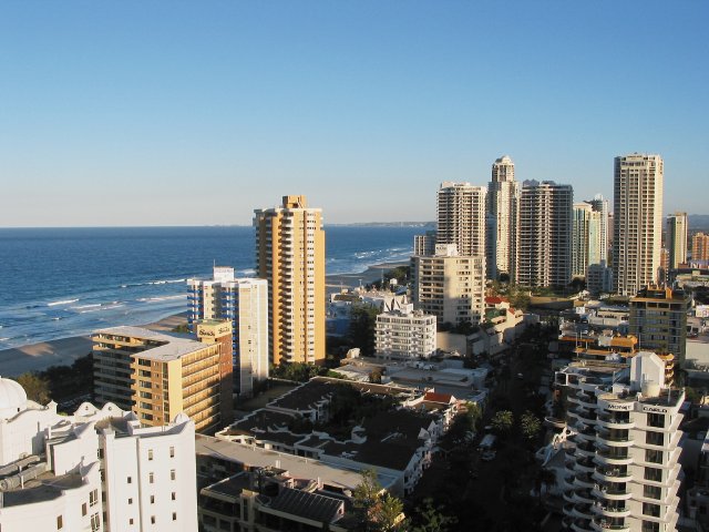 ANA Grand Hotel, Surfers