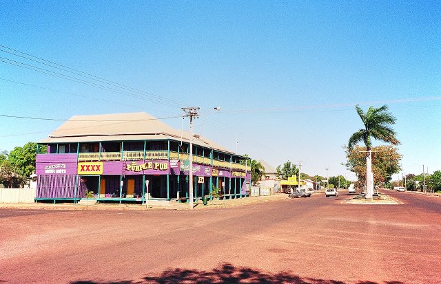 Purple Pub, Normanton