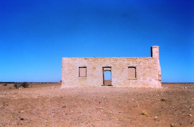 Stone house, somewhere between Boulia and Birdsville