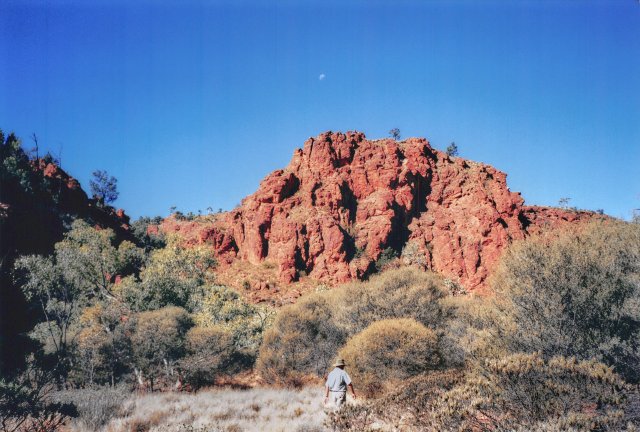 Walking, N'Dhala Gorge