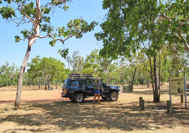 Roads back south to Katherine, NT