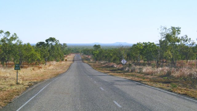 To Victoria River, and Kunnanurra in 400km