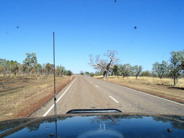 Roads towards Buchanan Highway Junction