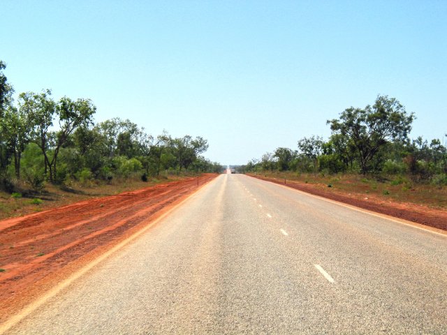 10:17am, Broome Highway Scenery