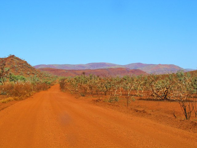 Roads to Hamersley Gorge