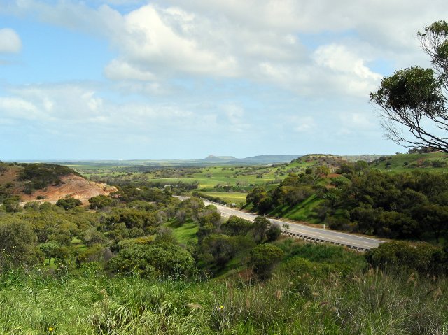 View looking back west towards Geraldton--suddenly it's green and lush!