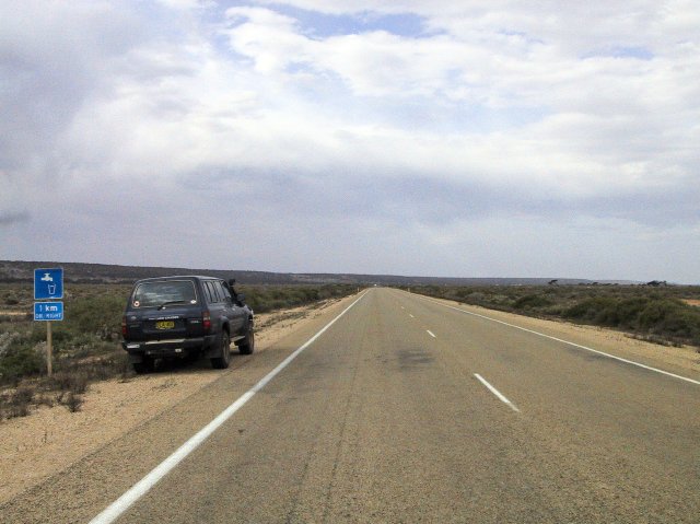 Odometeter 130000km, 122km west of Mundrabilla, Western Australia.  3:01pm