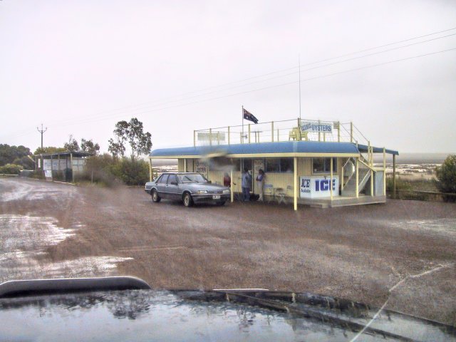 Oysters for lunch, Ceduna, South Australia