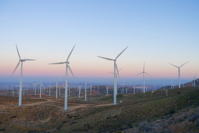 Tehachapi turbines, m556