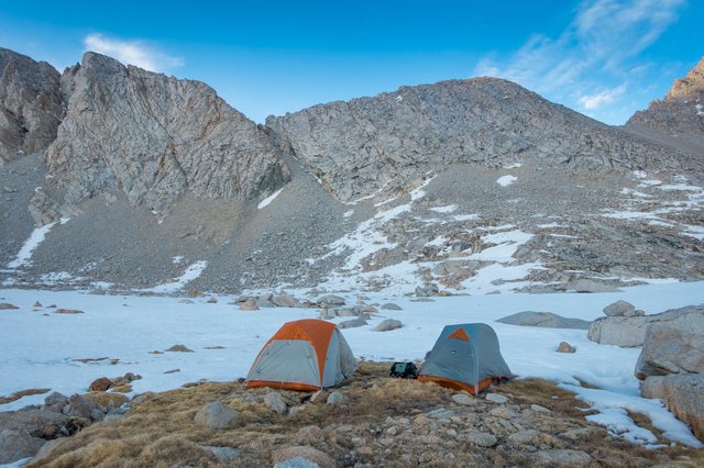 Cold campsite at base of Forester Pass, m778