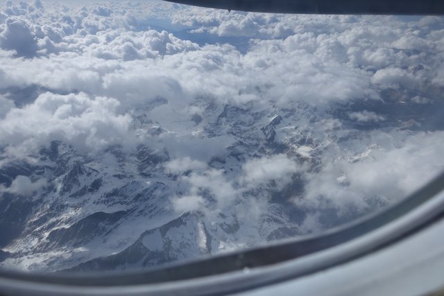 Crossing the Sierra, checking out the snow.  Just north of Evolution Valley