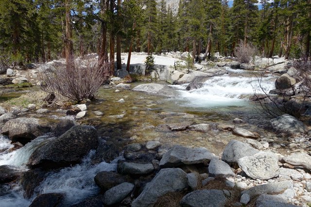 South fork, San Joaquin River, easy ford. m811