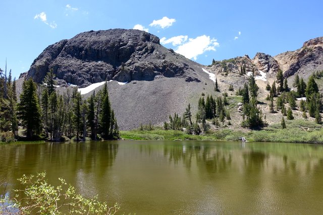 Lakelet north of Hwy 4