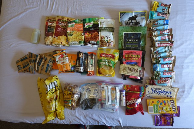 Food for six days on the PCT