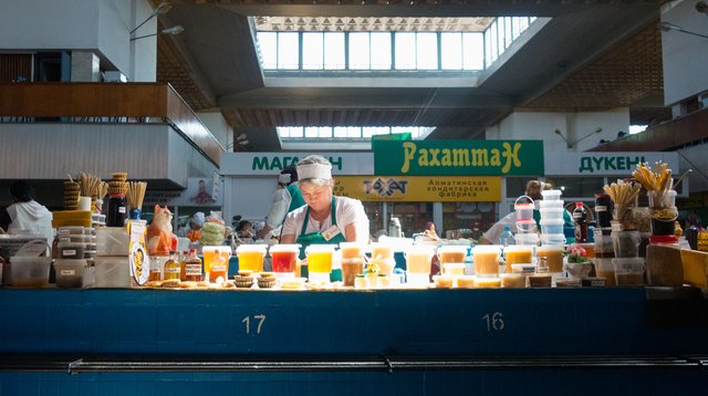 Honey Vendor