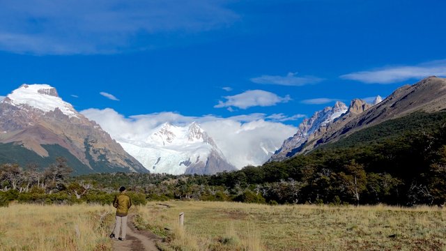 Towards Cerro Torre