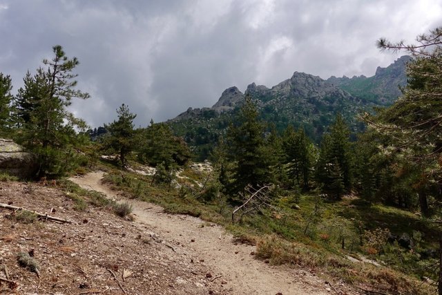 Trail to Refuge Prati