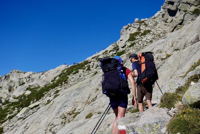 Swiss couple with ULA backpacks FTW