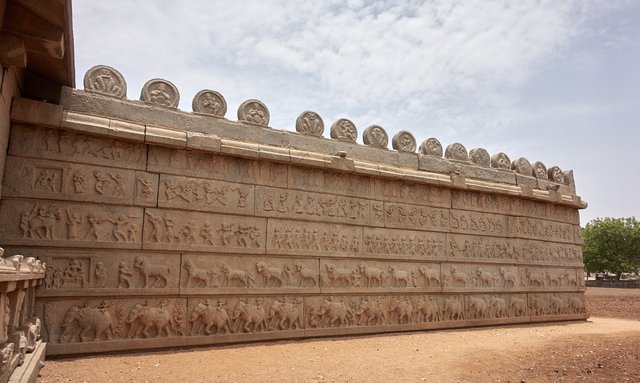 Hazararama Temple carvings