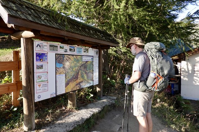 Starting out towards Champex-lac