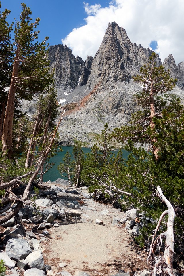 Fine campsite at Cecile Lake