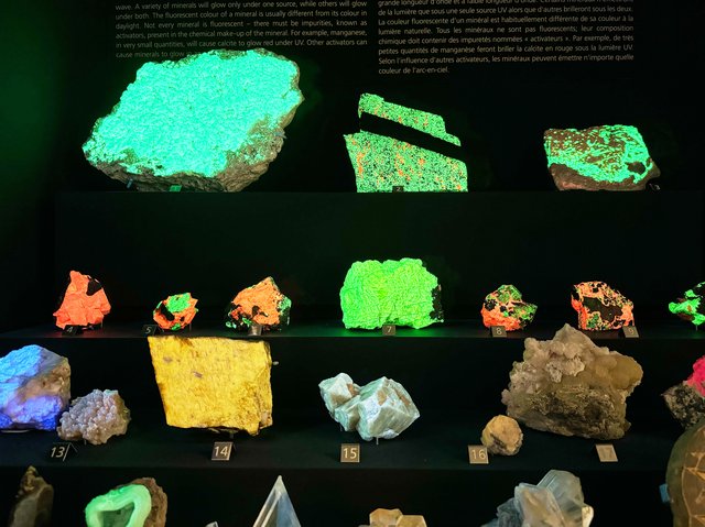 Glow-in-the-dark rocks