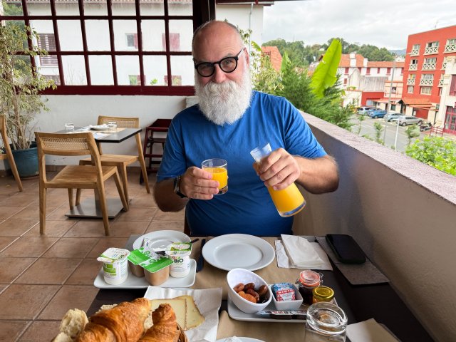 Breakfast, Hotel Bellevue, Hendaye