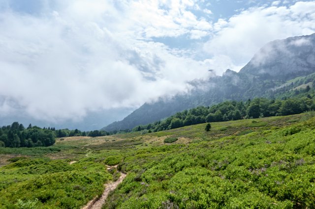 No surprise: mountains after the col