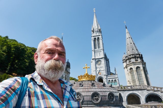 Up to the basilica