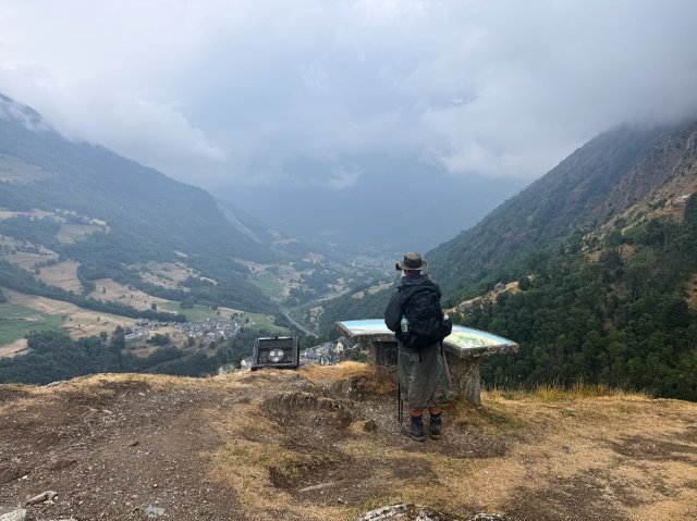 Panoramic Table